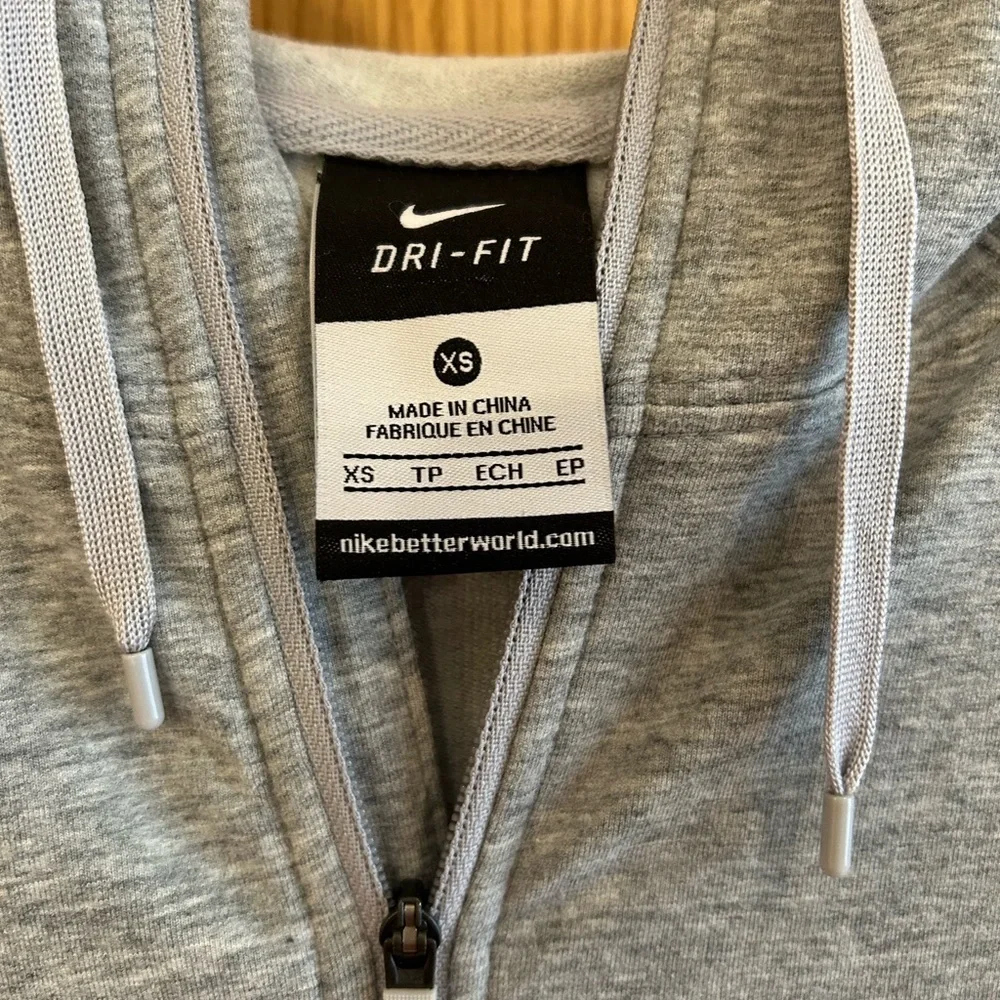 Nike Obsessed Dri-FIT Sleeveless Hooded Tank -‎ Light Gray